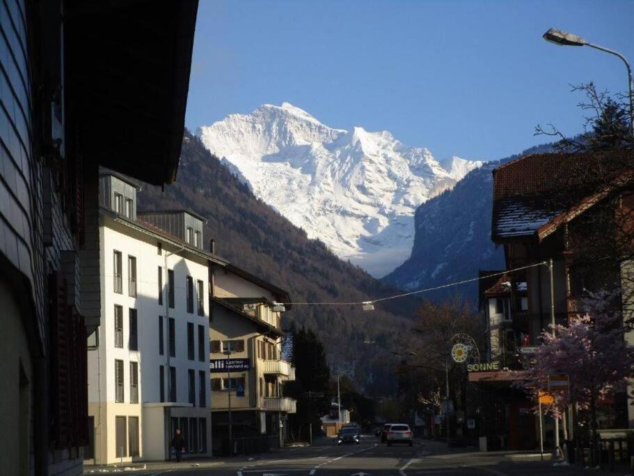 New.. Matten Central Family Suite, Sleeps 4 Matten bei Interlaken Εξωτερικό φωτογραφία